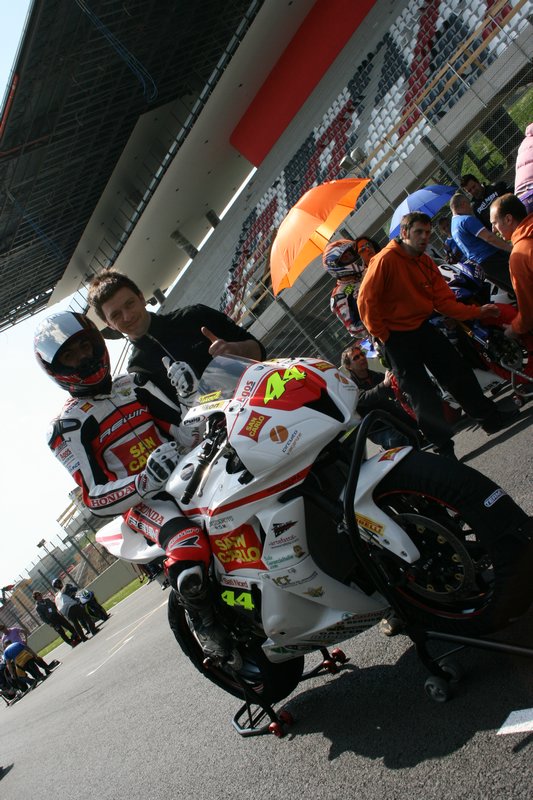 mugello 16-17-04-2011 082.jpg